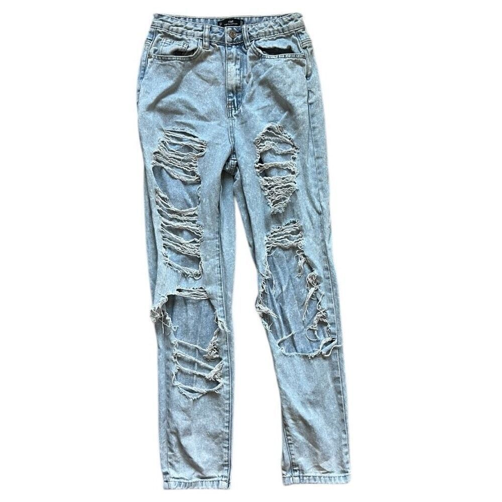 Womens Riot High Rise Distressed Deconstructed Light Rinse Mom Jeans - Sz 2